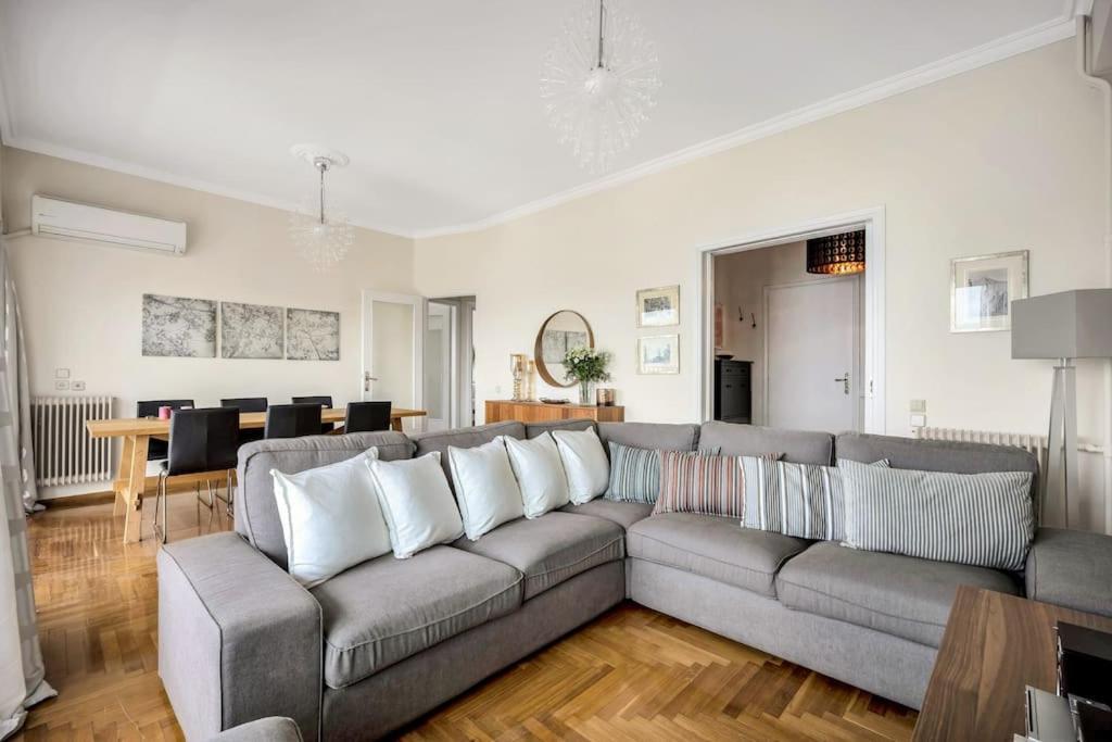 Bright Central Apartment With Splendid Sea View! Chalkida Bagian luar foto