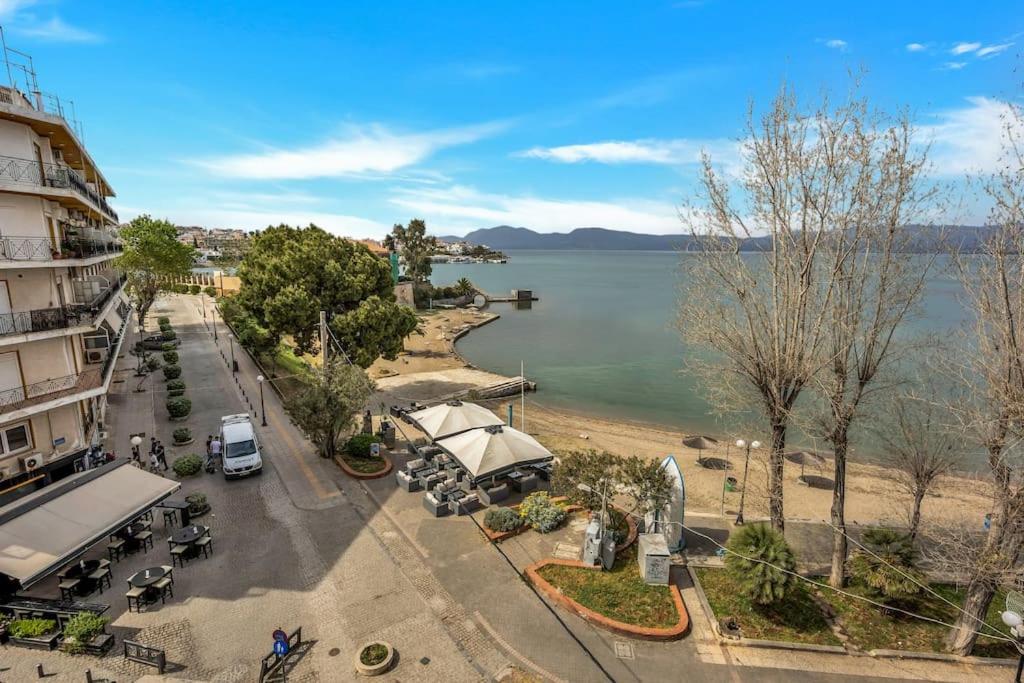 Bright Central Apartment With Splendid Sea View! Chalkida Bagian luar foto